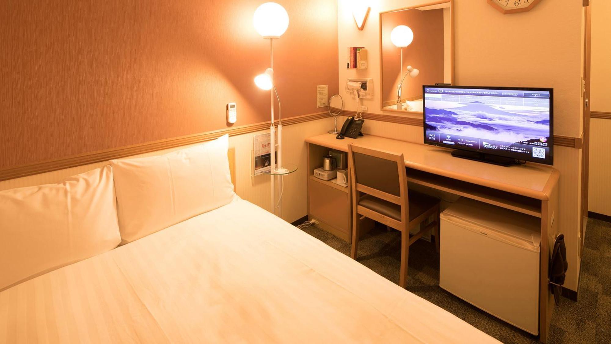 Toyoko Inn Higashi-Hiroshima Saijo Ekimae חדר תמונה